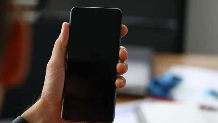 Samsung kijelző hiba így lehet javítani az elsötétült képernyőt!